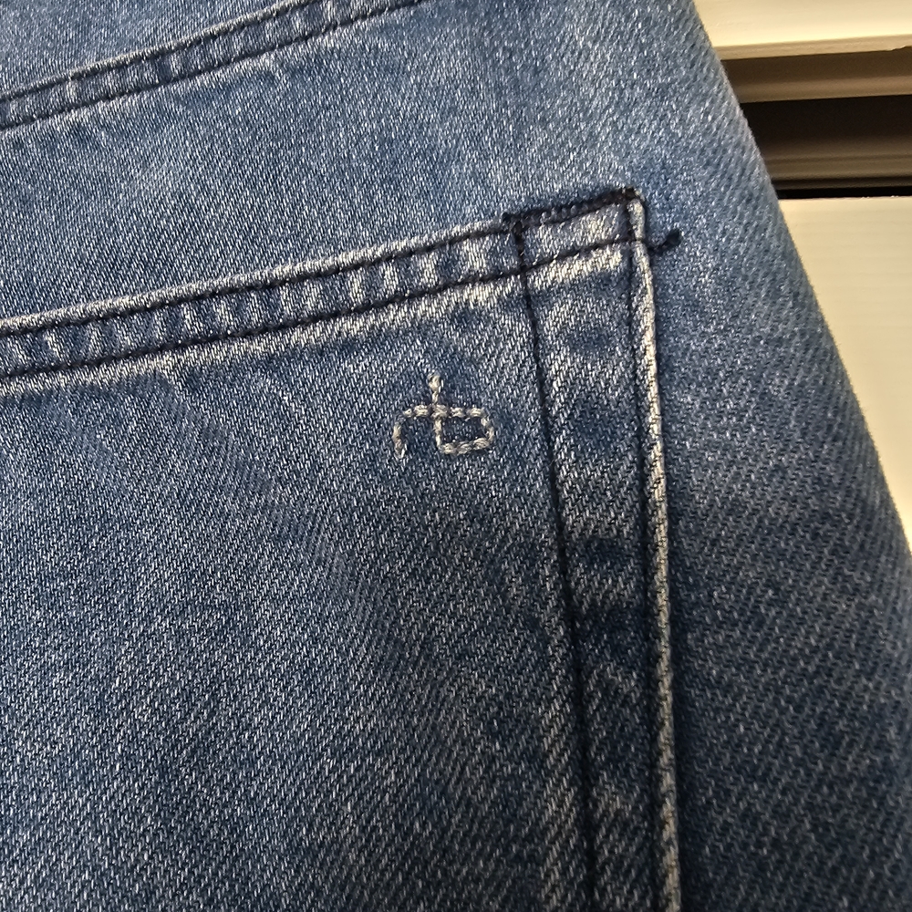 R&B High Rise Cigarette Jeans - Picture 7 of 13